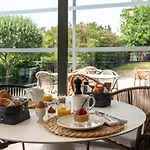 Zenitude Hotel-Residences Juvignac - La Valadiere *