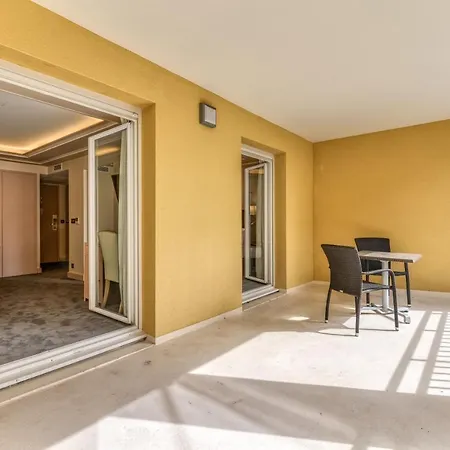 Zenitude Hotel-residences Juvignac - La Valadiere
