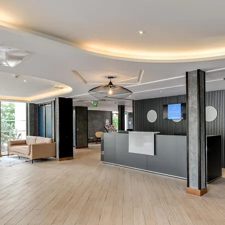 Zenitude Hotel-residences Juvignac - La Valadiere *