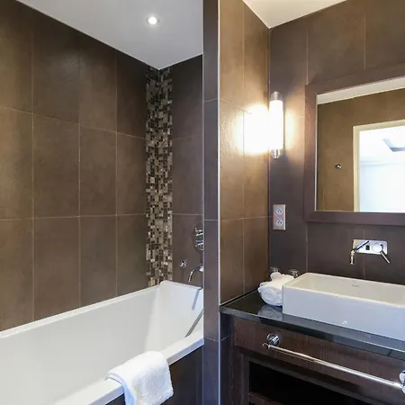 Zenitude Hotel-residences Juvignac - La Valadiere 4*