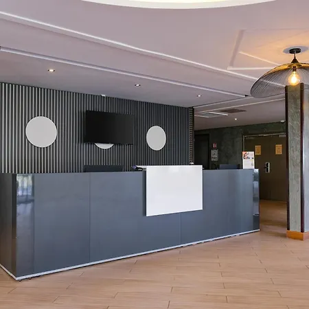 Apart Otel Zenitude Hotel-residences Juvignac - La Valadiere